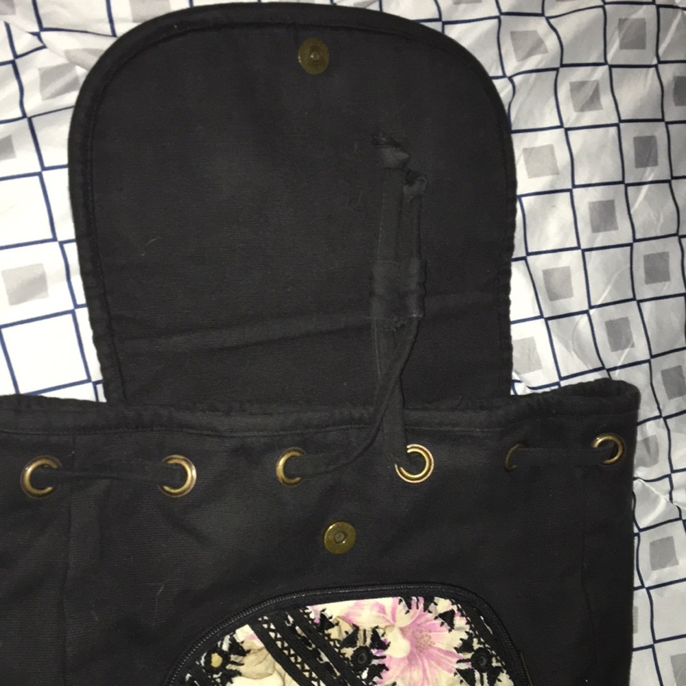 Back Pack - Picture 4 of 4
